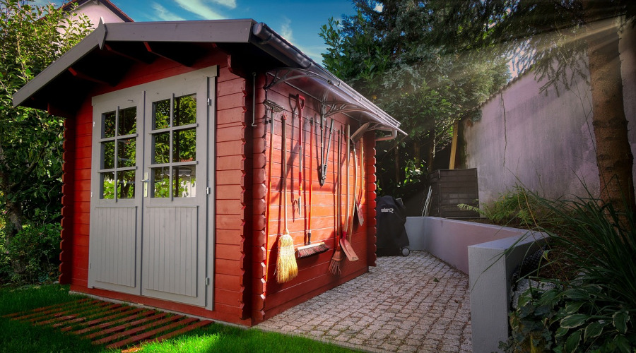 Replacing Your Shed Roof Again? Time for an EPDM Shed Kit